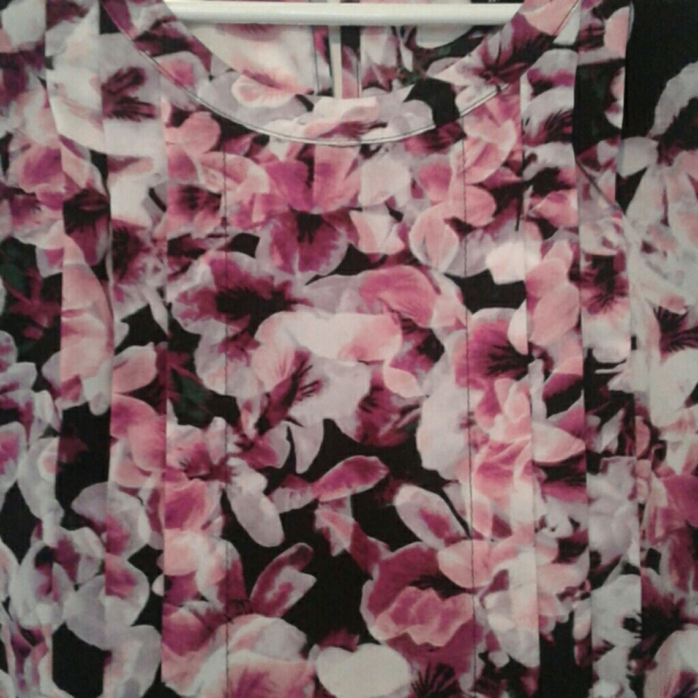 Blouse - Picture 2 of 6